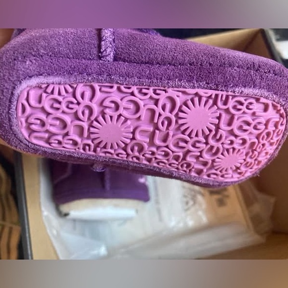 NIB, UGG, Jesse Boots, 0/1 - Picture 3 of 5